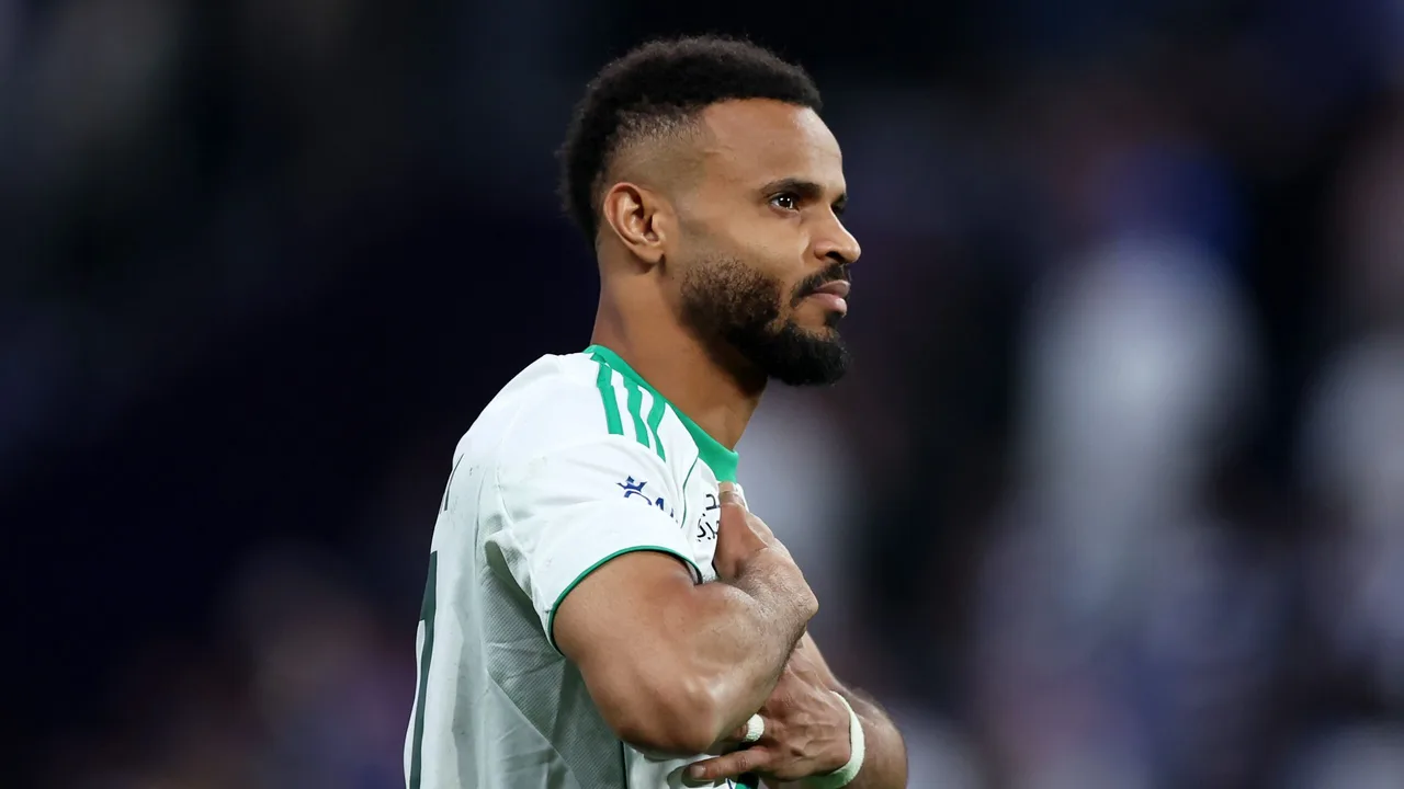 القنوات الناقلة لمواجهة الاتحاد والحزم في دوري روشن السعودي للموسم الحالي